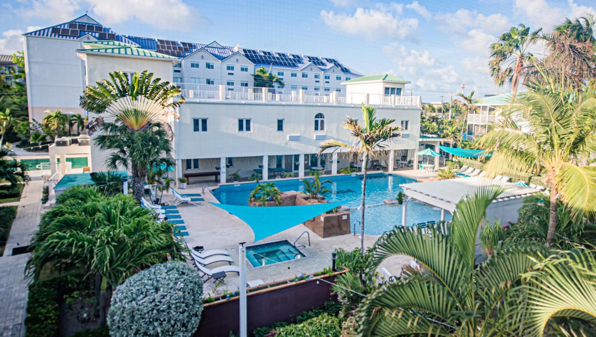 Seven Mile Beach Resort George Town Exterior foto