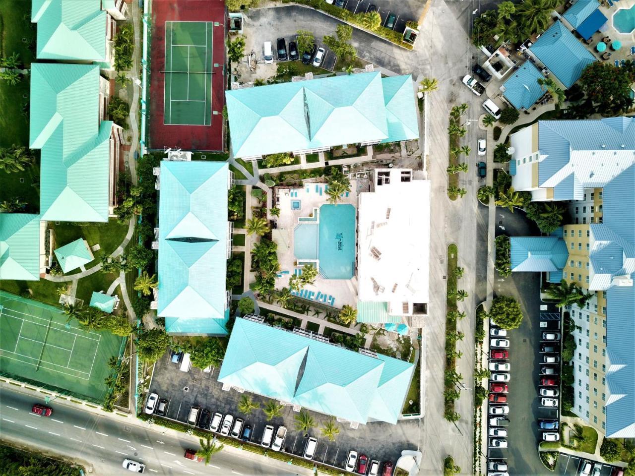 Seven Mile Beach Resort George Town Exterior foto